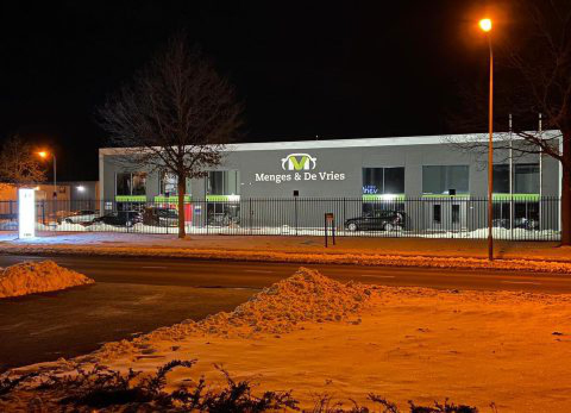 Autobedrijf Emmen Menges & De Vries Dé autogarage van Emmen